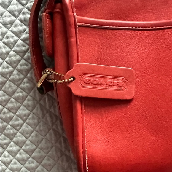 Coach Vintage Taylor Crossbody #9944 - Picture 2 of 14